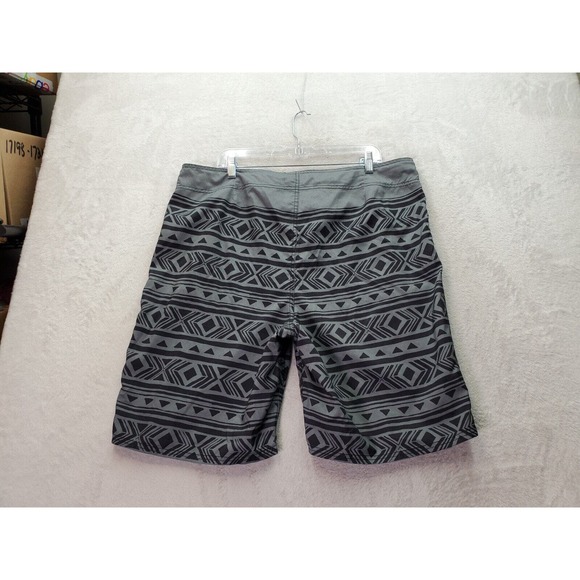 Life is Good Board Shorts Men Size 40 Gray Aztec Print Polyester Logo Drawstring - Picture 2 of 8